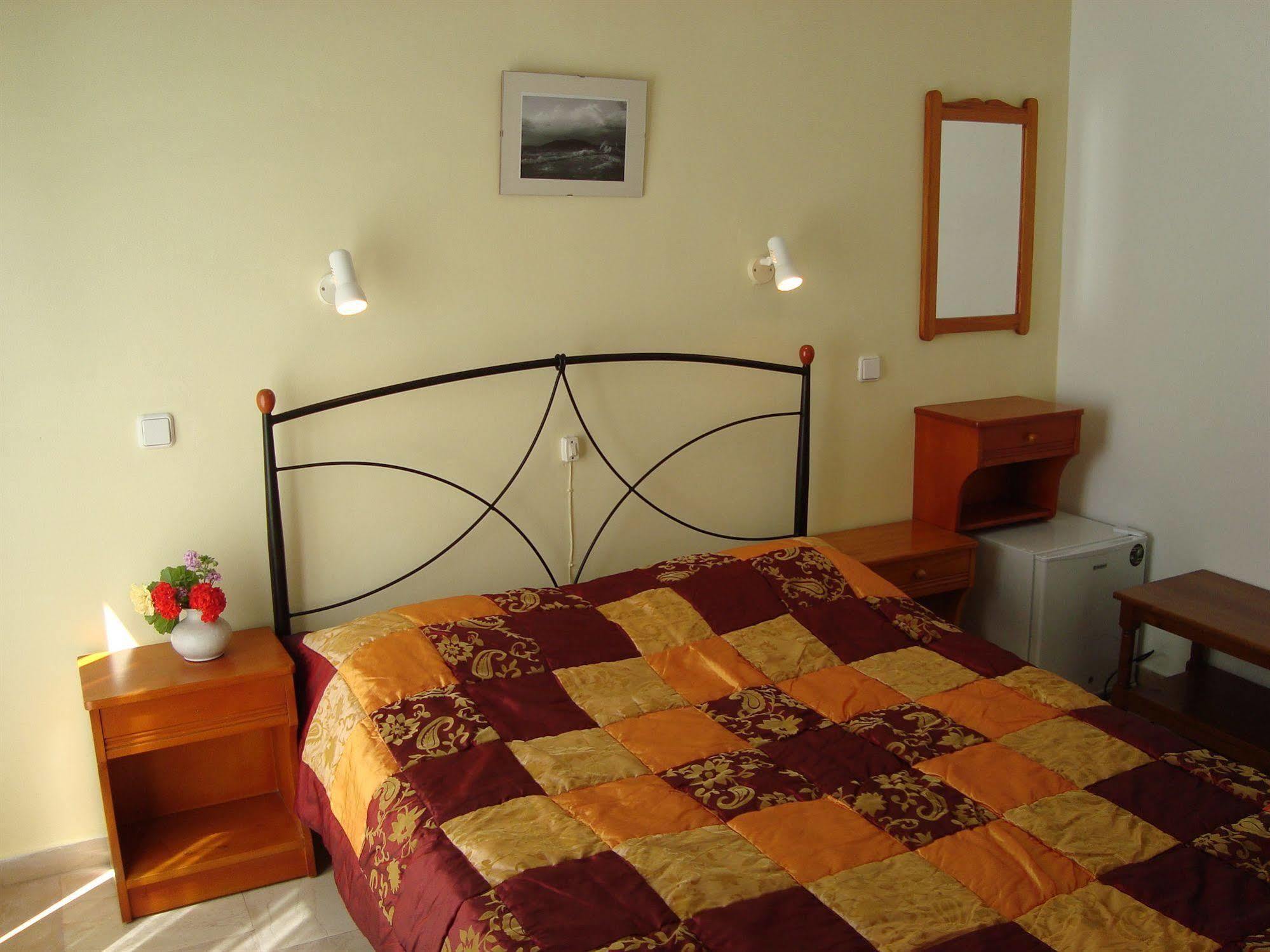 Hotel Vakhos Naxos City Exterior foto